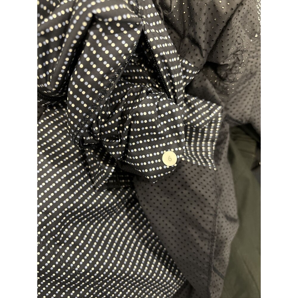 Lululemon Vent It Out Jacket Double Dot Navy Blue Lullaby / Navy Blue Size 6 - Picture 14 of 14